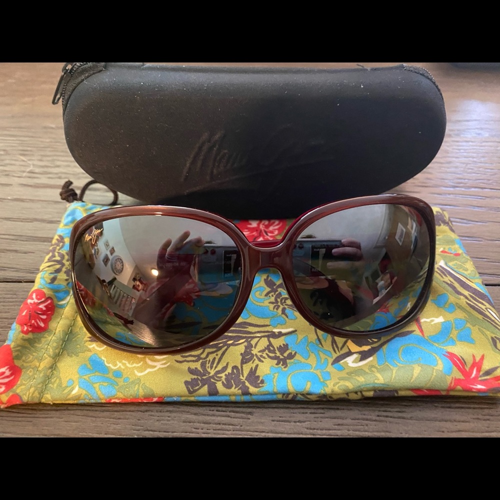 Maui Jim Sunglasses EUC